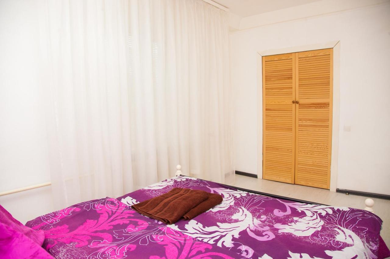 2Rooms Semi-Luxury Apartment On Pochtovaya 167-A Street Zaporizhia Ngoại thất bức ảnh